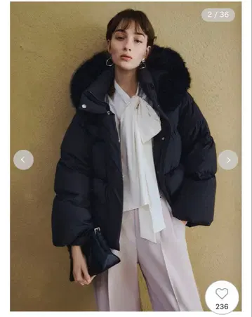 [미사용 새상품] 후드 퍼 숏 다운 코트 블랙