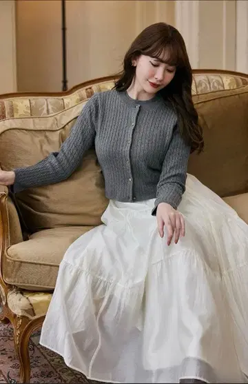 herlipto Asymmetry Tiered Skirt M