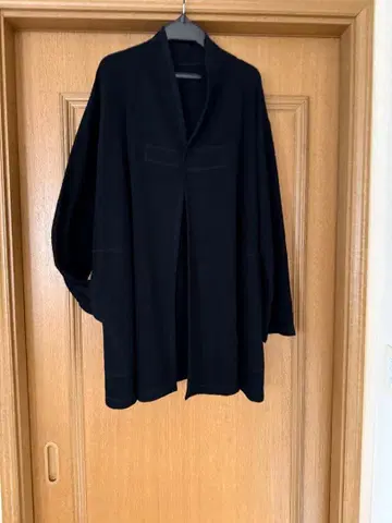 요건 레일 블랙 울 가디건 긴팔