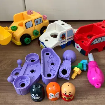 호빵맨 조립 DIY 나사나사 체인지 움직이는 자동차