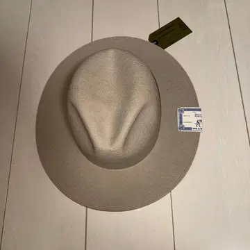 THE H.W.DOG&CO. 트래블러 햇 아이보리 SIZE 40