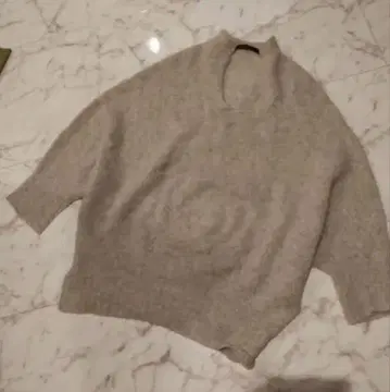 이엘리 디자인 프로덕츠 캐시미어 100% 일본제 디자인 스웨터 새상품급