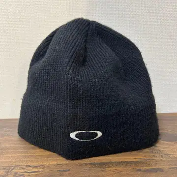 [주말 한정 가격] 90's Oakley 비니 니트 모자 울 캐나다제