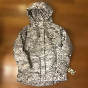 꽃무늬 카모 패턴 파이버 다운 그로그랭 악센트 코트 사이즈 9