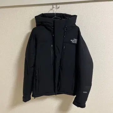 THE NORTH FACE 블랙 다운 자켓