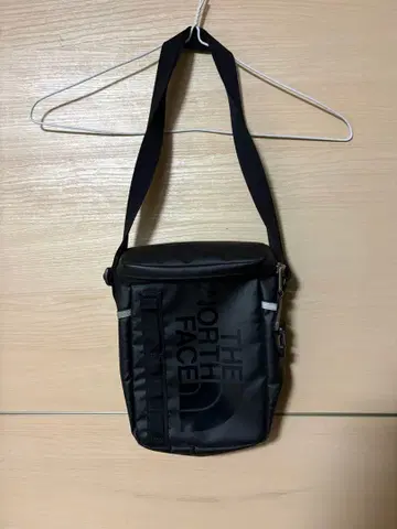 THE NORTH FACE 숄더백 블랙