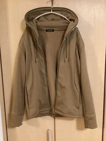 Tornado Mart 후드 부착 후드티 베이지