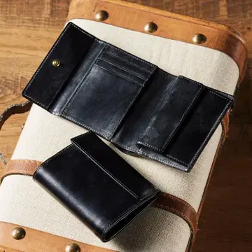 코코마이스터 브라이덜 가죽 3단 폴더형 지갑