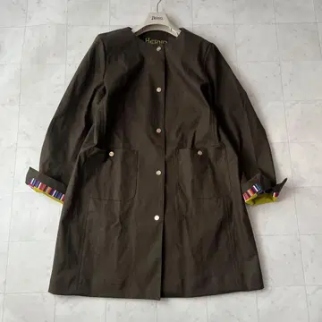 새상품급 최근작 헬레노 노카라 코튼 스프링 코트 카키 48