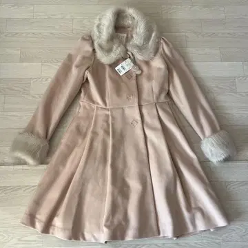 [ 미사용 택 포함 ] 시크릿허니 x 디즈니 자수 코트 M 아이보리