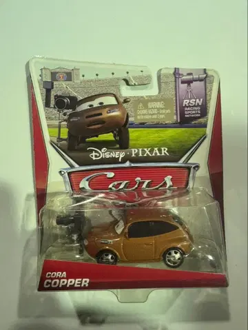 s1575 MATTEL DISNEY PIXAR CARS RSN CORA