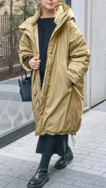 Spick and Span 스픽 앤 스팬 발수 후데트 다운 코트 36