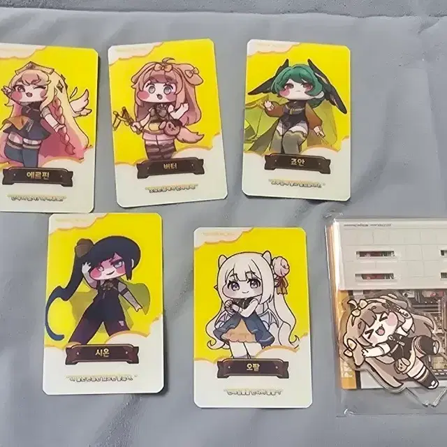 빼빼로X트릭컬 랜티큘러카드ALL 버터아크릴스탠드 판매