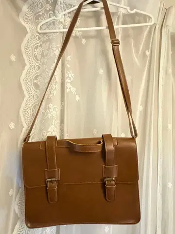 브라운 가죽 숄더백