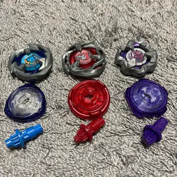 베이블레이드X 드란소드 와이번게일 라이노호른