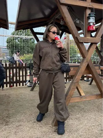 HTH glitter heart logo 셋업