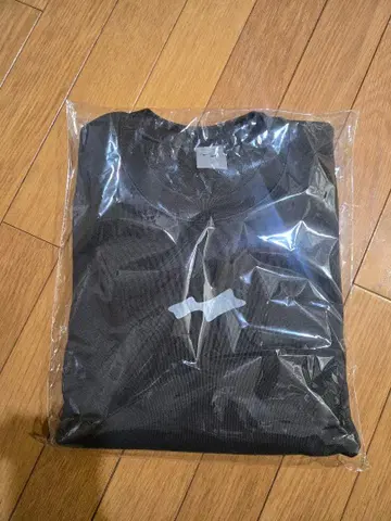 skylrk TOKYO 크루넥 티셔츠 M 사이즈