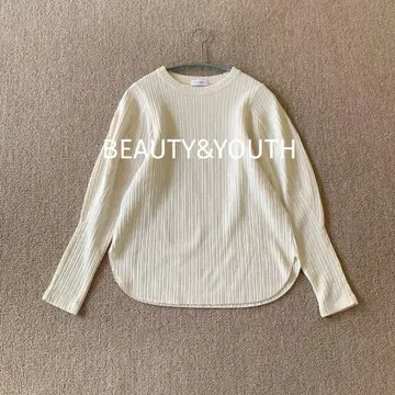 새상품급 랜덤 리브 볼륨 슬리브 티셔츠 뷰티 앤 유스