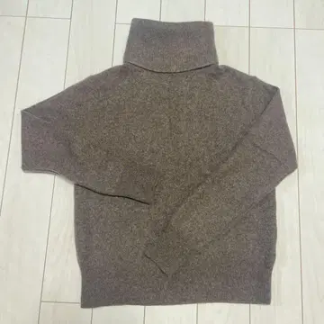 브라운 터틀넥 니트 스웨터 캐시미어 100%