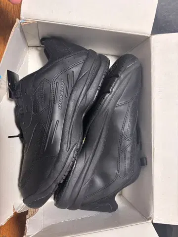 DUNLOP UNILACE Light 블랙스니커즈