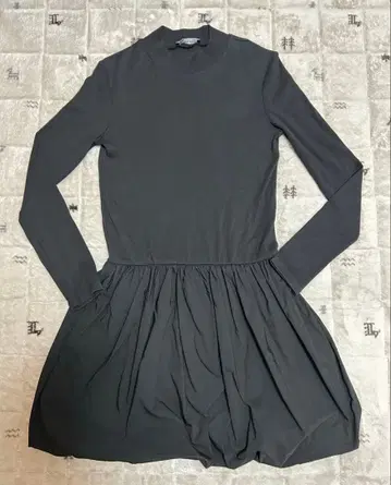 ZARA 벌룬 스커트 원피스