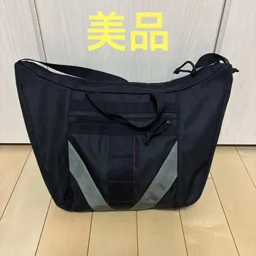 새상품급 브리핑 CROSS BOAT SHOULDER 숄더 백