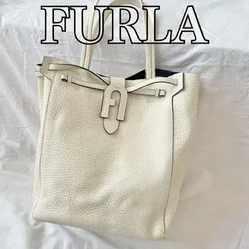 새상품급 FURLA 훌라 토트백 가죽 화이트
