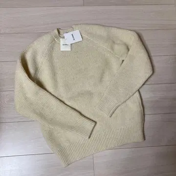 SLOANE 아이보리 긴팔 니트 스웨터 사이즈 2