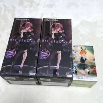 5등분의 신부 나카노 미쿠, 나카노 요츠하, 프라이즈 피규어 세트 판매