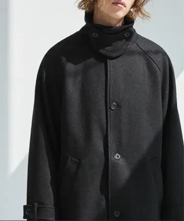 [ JULLIN ] 블랙 스텐카라 코트 롱 코트