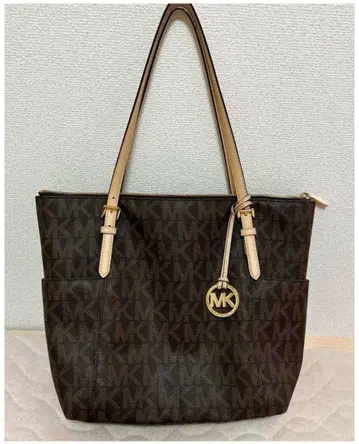 마이클코어스(Michael Kors) 시그니처 가죽 브라운