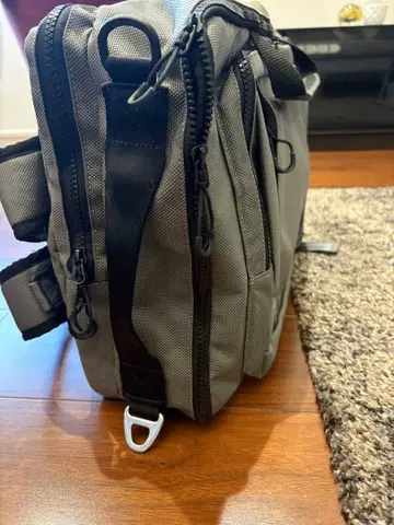 가와사키 그레이 나일론 백팩 중형