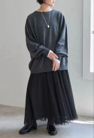 spick&span 새상품급 CHESS 루즈 보드넥 니트