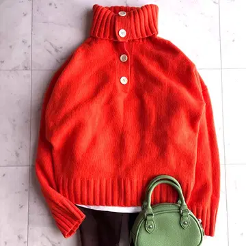 새상품급 밴야드 스톰 하이넥 버튼 니트 스웨터 프리 오렌지