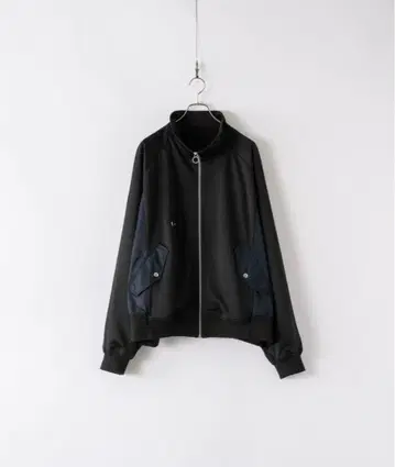 [ DOOPZ ] 하이넥 반지 지퍼 트랙 자켓