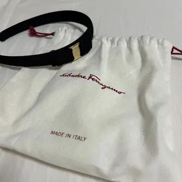 Salvatore Ferragamo 페라가모 머리띠 블랙