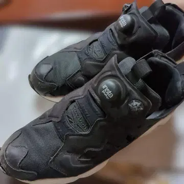 리복 인스타펌프 퓨리 블랙