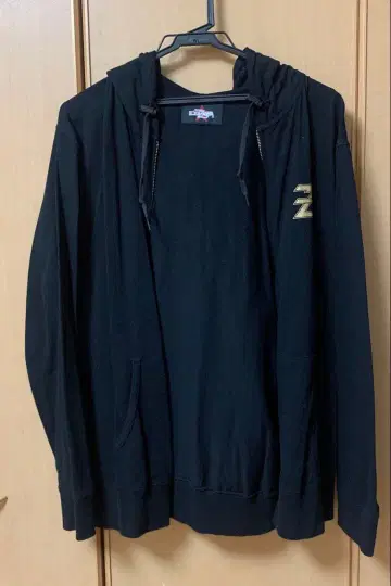 YAZAWA 야자와 에이요시 굿즈 후드티