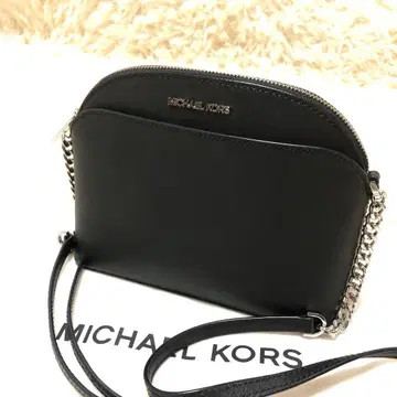 컨디션 최상 마이클코어스 숄더백 실버 체인 블랙