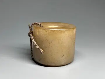 중국 고미술 수집품 화전옥 링 민무늬 반지 안지름 약 2.3cm 새상품급