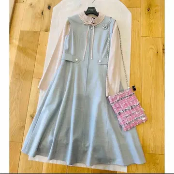 미사용에 가까운 르네 스티치 원피스 34