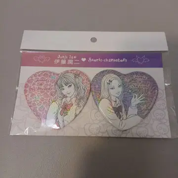 이토 준지 x 산리오 갸루 토미에 홀로그램 하트 캔뱃지 세트