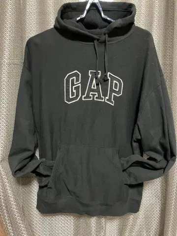 GAP 블랙 후드티