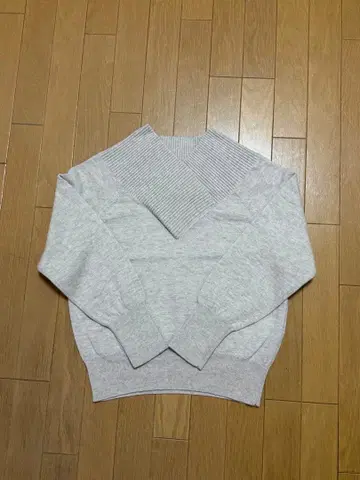 23구 스웨터 38 사이즈