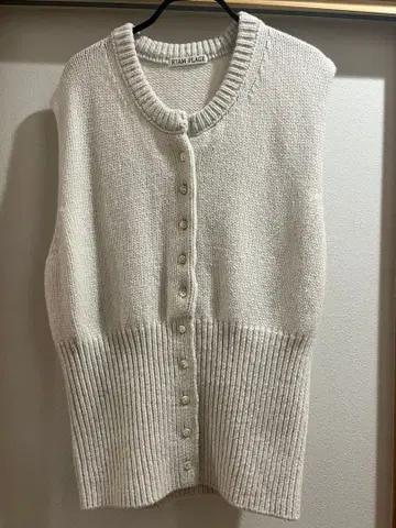 R'IAM plage 플라주 로우게이지 니트 베스트