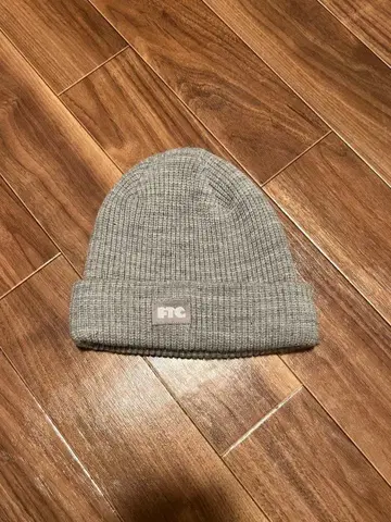 FTC 그레이 니트 모자
