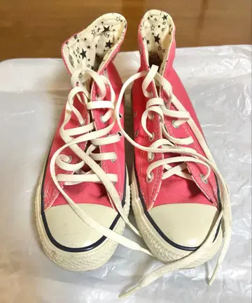 컨버스 올스타 하이컷 스니커즈 핑크 별 패턴 안감