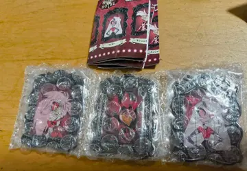 해즈빈 호텔 액자 스탠드 알래스터 바기 x 2 체리밤 4종 세트