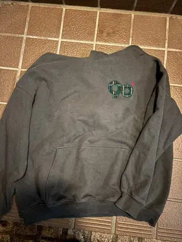 9090 다크 그레이 후드티