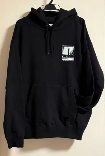 Throbbing Gristle 로고 후드티